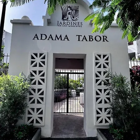 Jardines - Tabor 1 2 Pool View 1b Dom wakacyjny