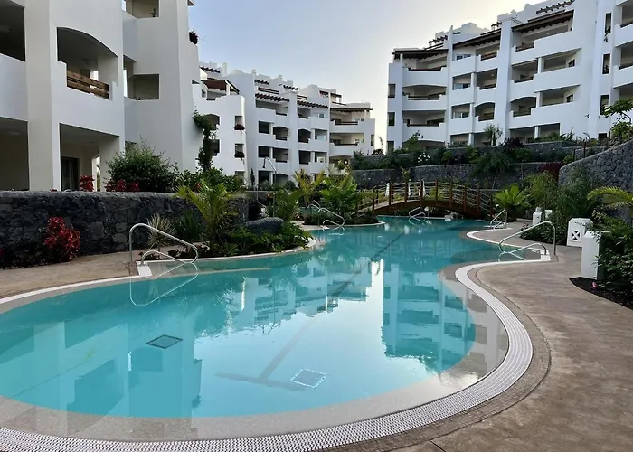 Jardines - Tabor 1 2 Pool View 1b 別荘 *